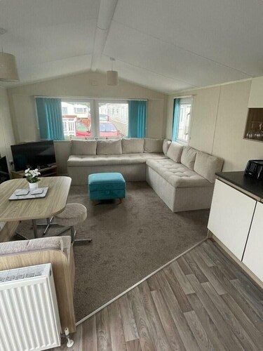Golden Gate Holiday Centre - Holiday Accommodation 22147