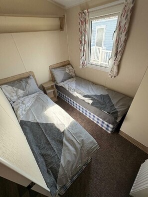 3 bedrooms, individually decorated, individually furnished, free WiFi - Golden Gate Holiday Centre - Holiday Accommodation 22147 (Abergele)