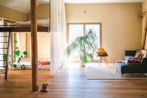 1 間睡房、熨斗/熨衫板、可攜式嬰兒床、免費 Wi-Fi