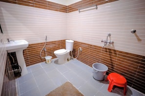 Double Room | Bathroom | Shower