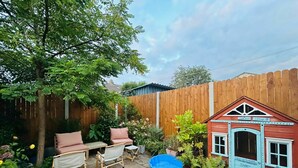 Terrace/patio - Amazing 2BDR house close to the city August deals (Dublin 3)