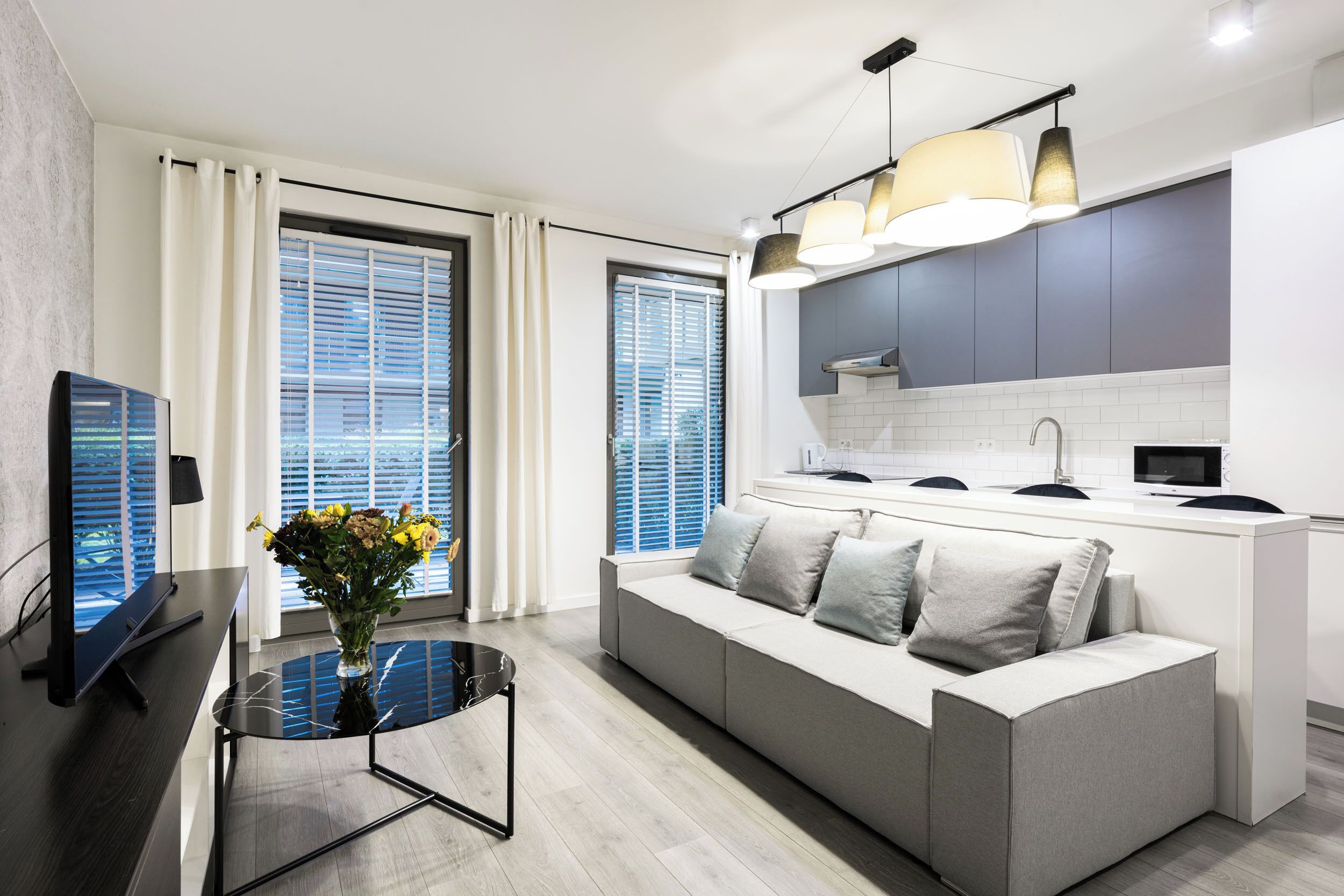 Deluxe Suite, Garden View | Soundproofing, iron/ironing board, free WiFi