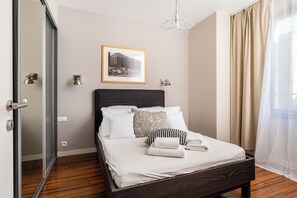 Standard Apartment, Balcony, Garden View | Living area - Premium Apartments by Wawel Castle (Kraków)