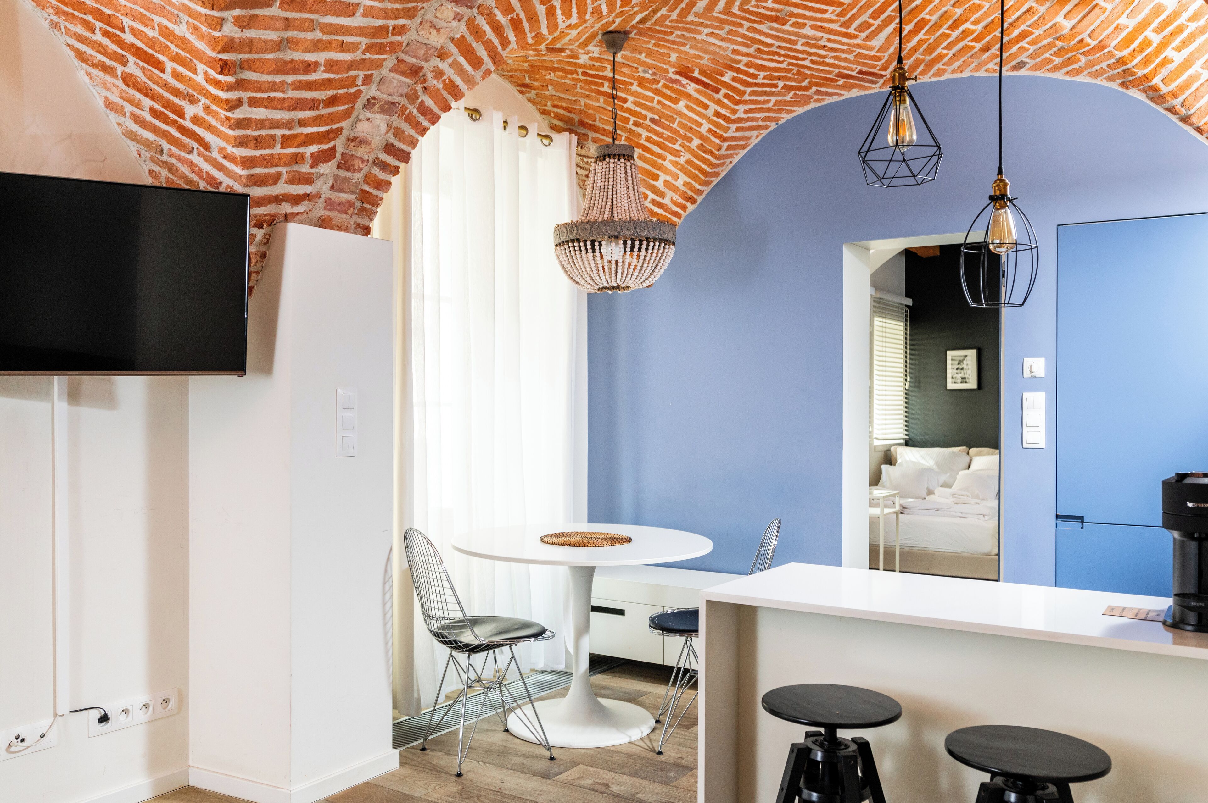 Junior suite, balkon, uitzicht op tuin | Geluiddichte muren, een strijkplank/strijkijzer, gratis wifi