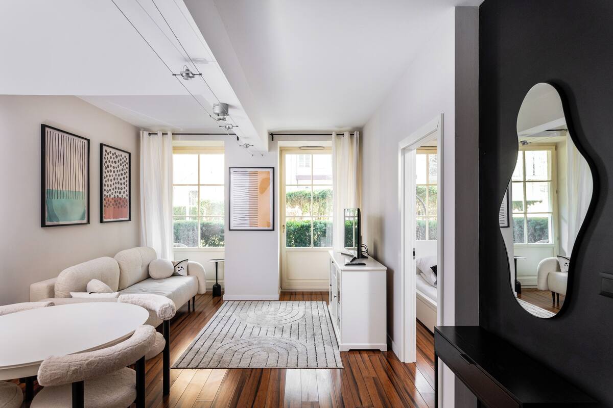 Chambres insonorisées, fer et planche à repasser, Wi-Fi gratuit