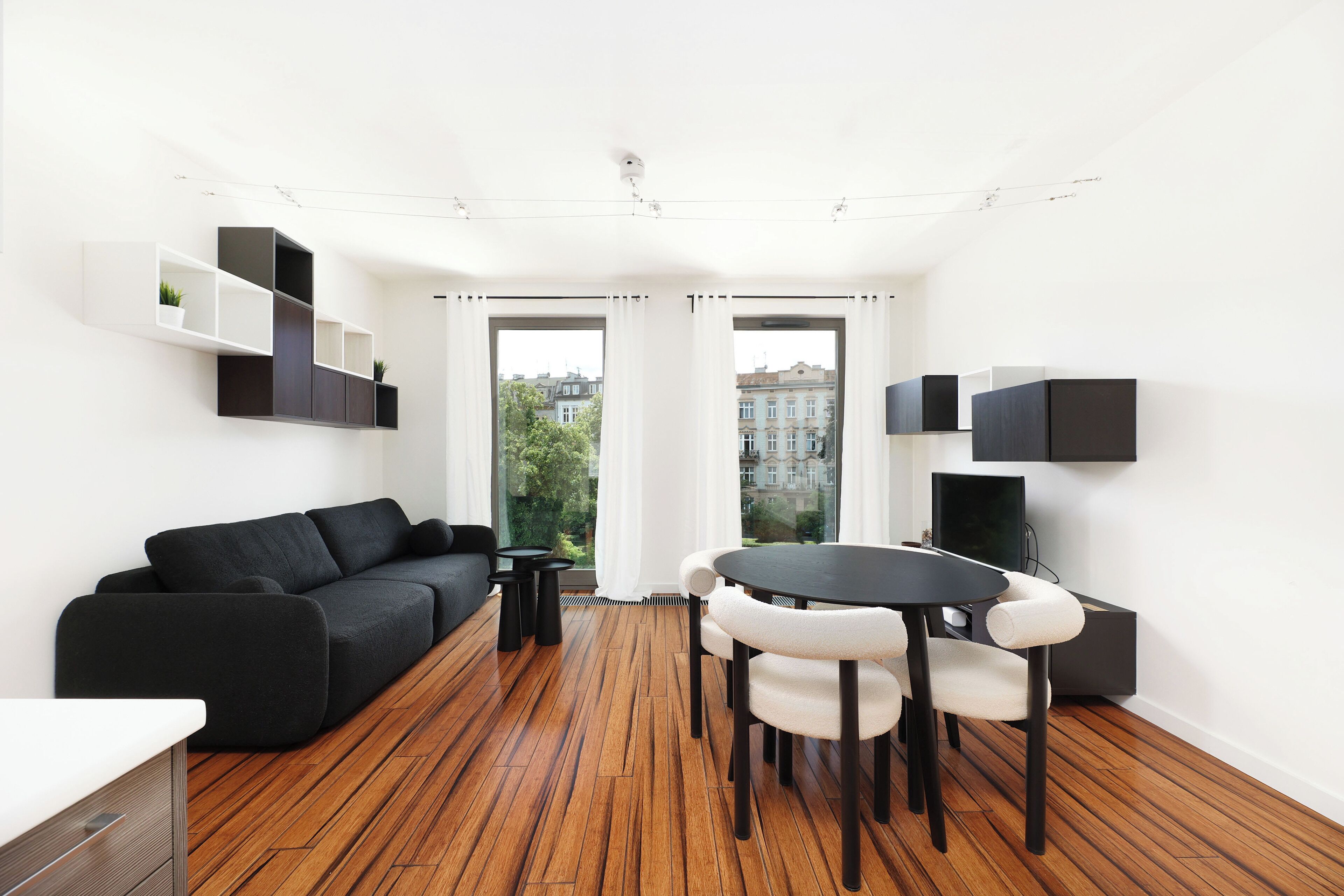 Deluxe Apartment, 2 Bedrooms, Balcony, Garden View