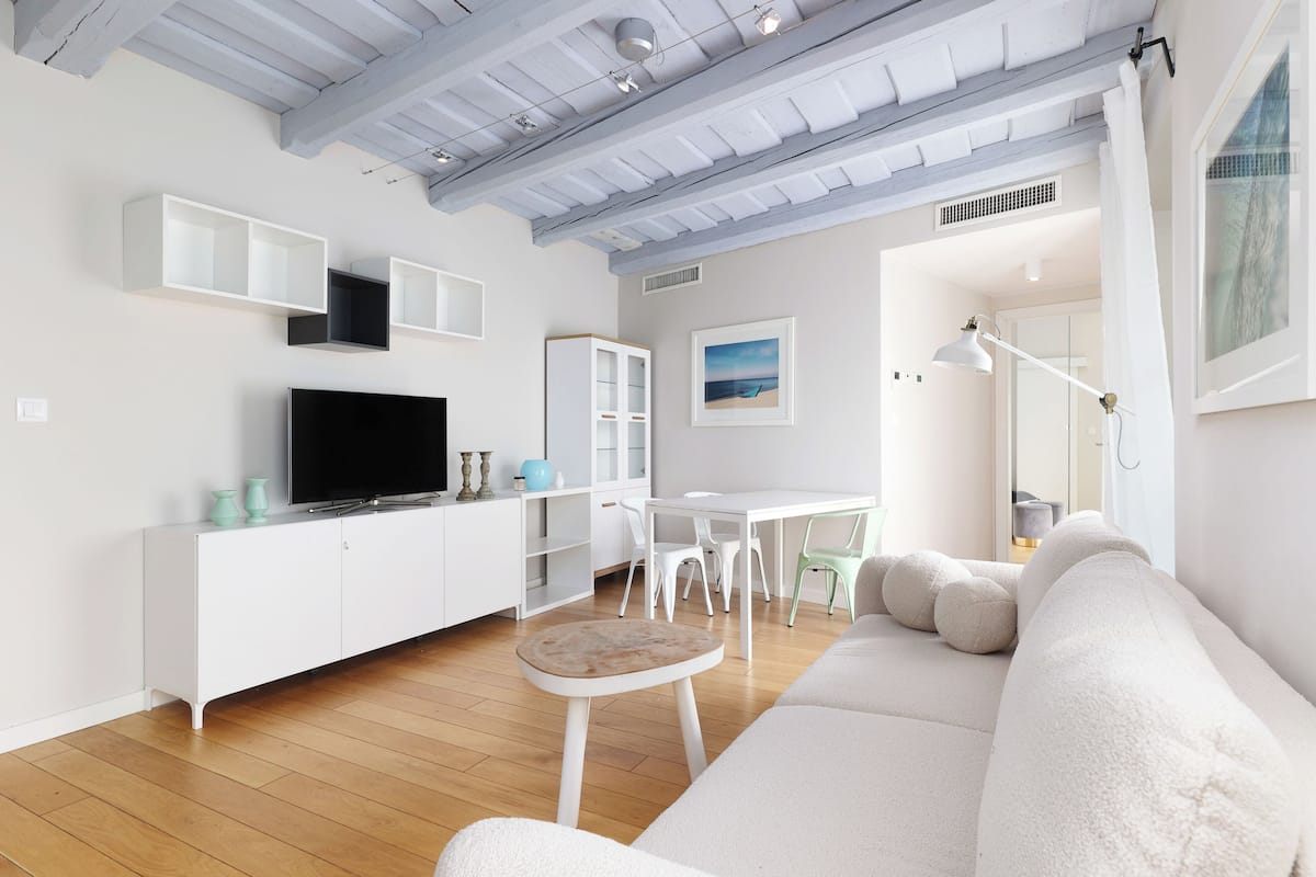 Chambres insonorisées, fer et planche à repasser, Wi-Fi gratuit