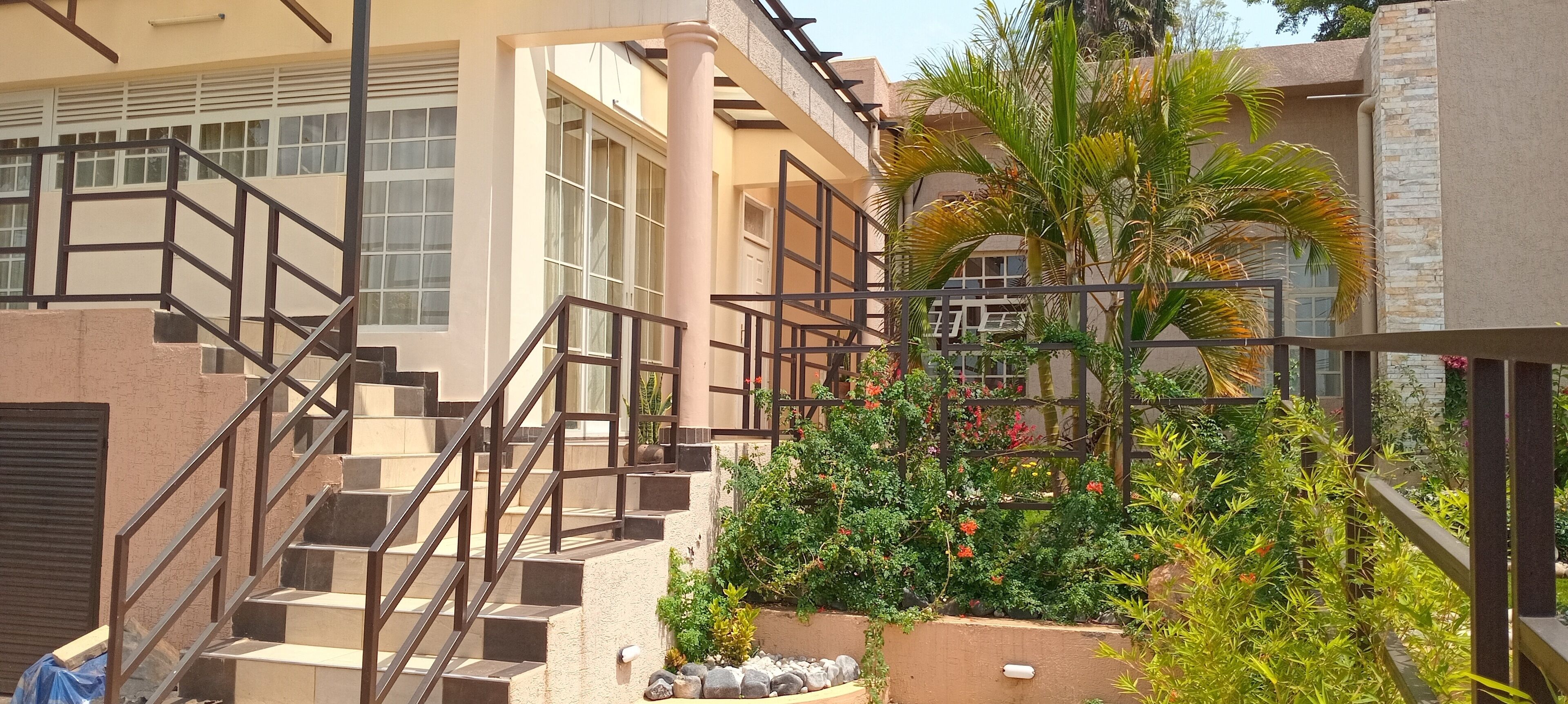 Appartement Confort, balcon, vue cour intérieure | Fer et planche à repasser, Wi-Fi gratuit