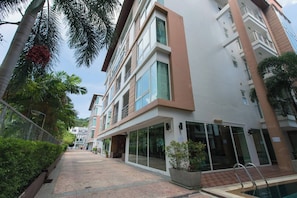Departamento, 2 habitaciones, con acceso para personas discapacitadas, balcón | Exterior