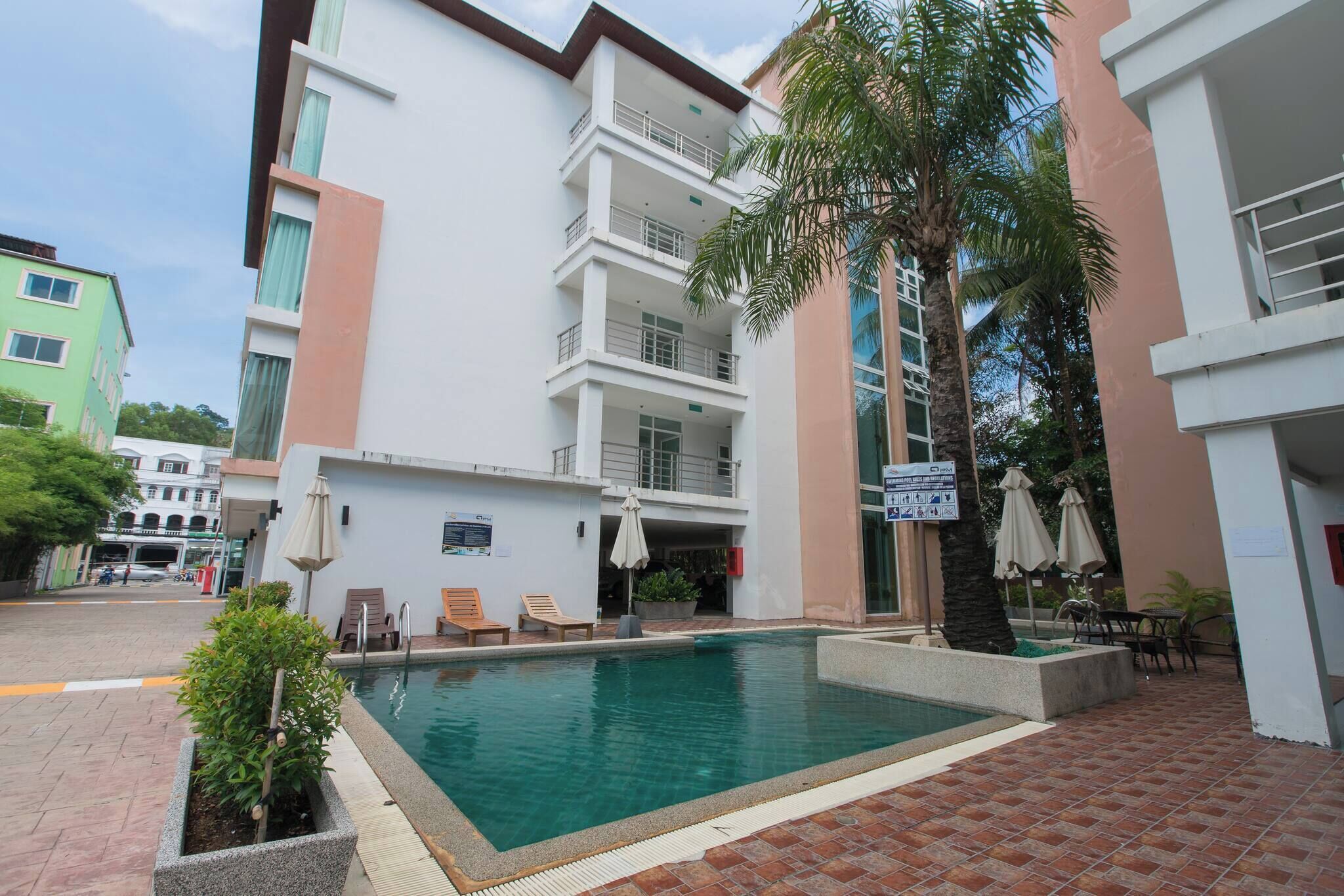 Apartment, 3 Bedrooms, Accessible, Balcony | Pool
