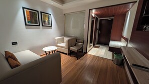 غرفة سوبيريور مزدوجة - منظر للمدينة | منطقة المعيشة