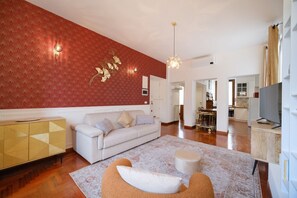 TV - Terrazza Monteverde by BuddyRent (Roma)