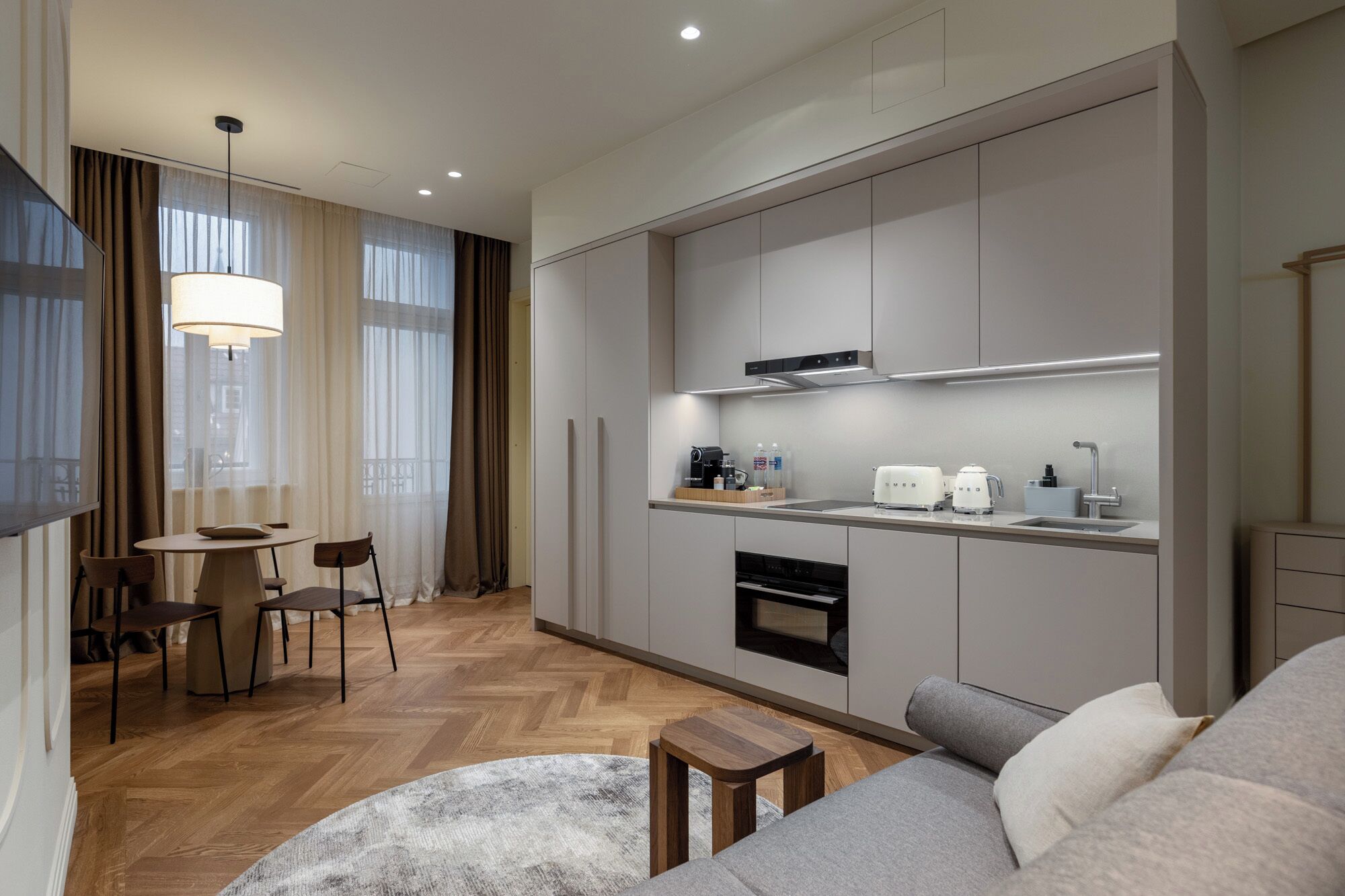 Suite, Terrace | Living area