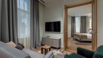 Suite | Coffres-forts dans les chambres, bureau