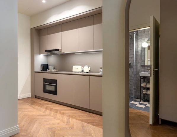 Executive Apartment | Private kitchen
