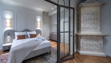 Grand-Suite | Zimmersafe, Schreibtisch, laptopgeeigneter Arbeitsplatz