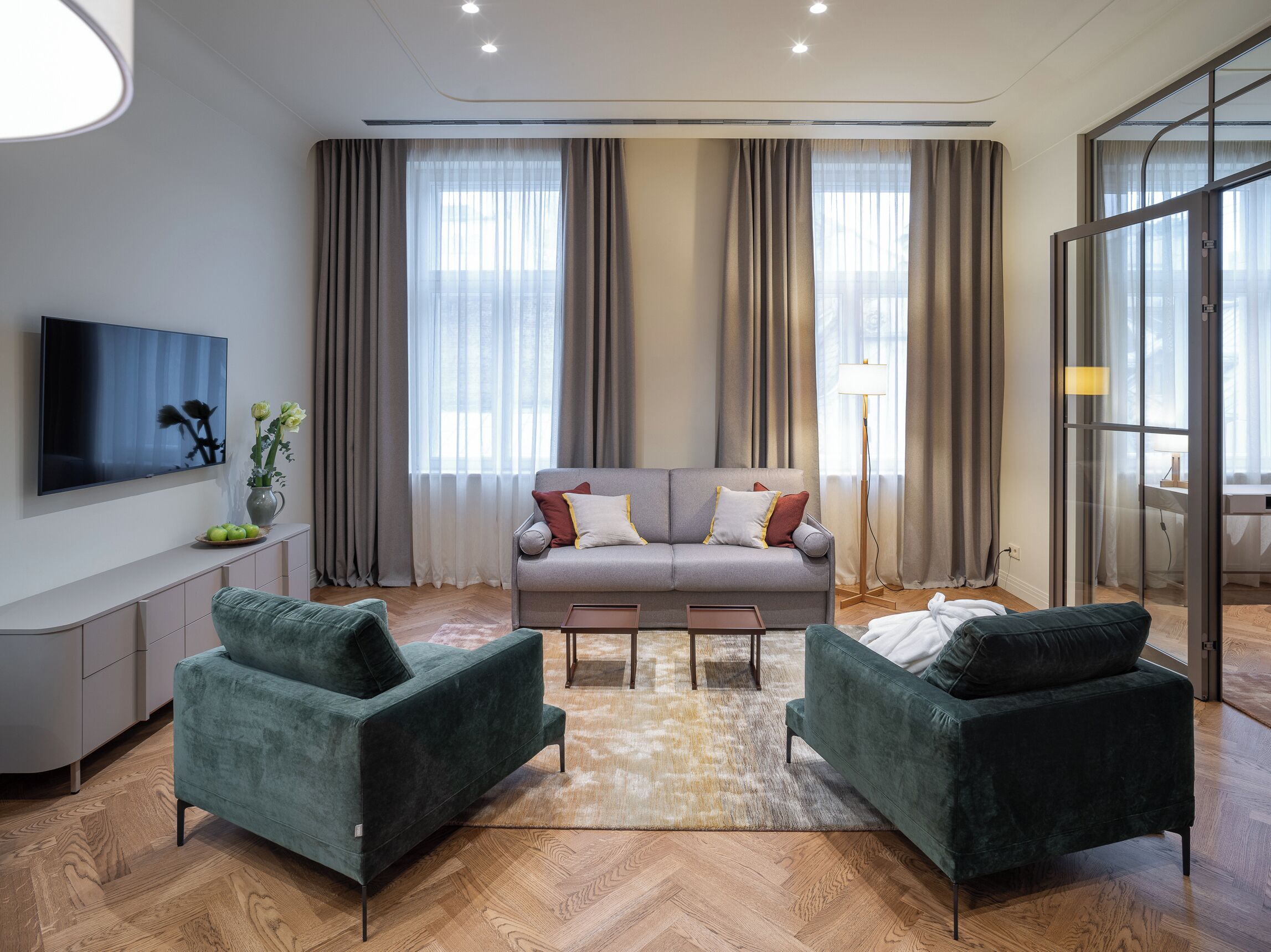 In-room safe, desk, laptop workspace, blackout curtains