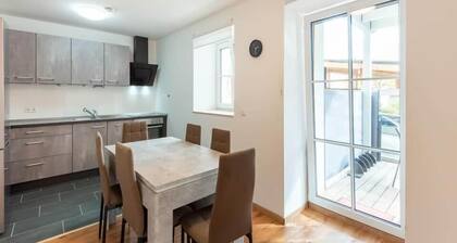 Modern fitter's room & vacation apartment Maria Haunsheim 80m2