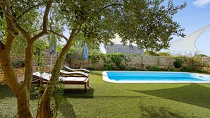Pool - Holiday Home San by Villas Guide (Mratovo)