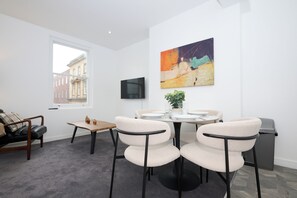 Dining - Warm, Bright & Practical: Central Bedford 1BR… (Bedford)