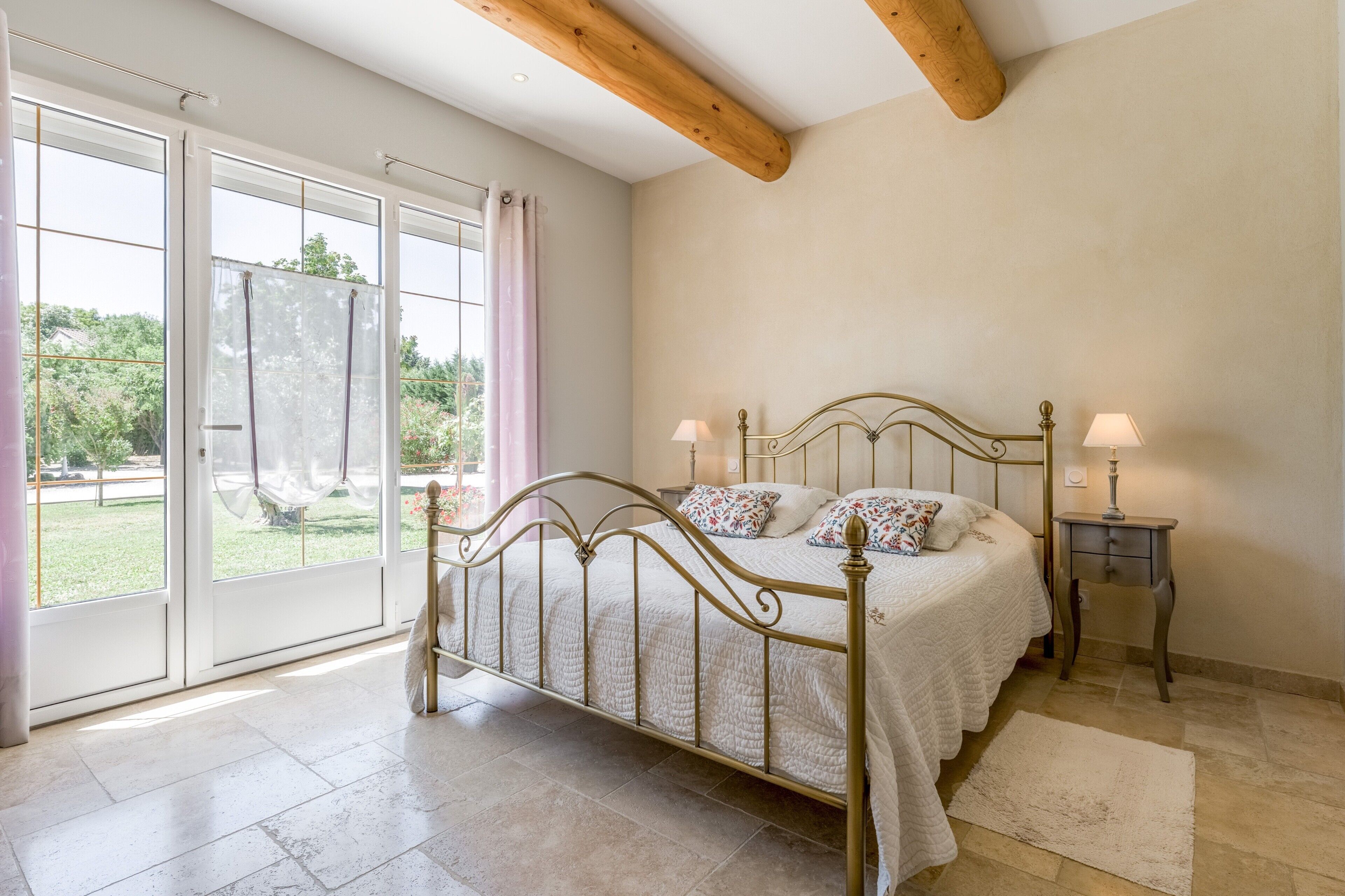 1 chambre, Wi-Fi, draps fournis