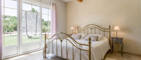 1 chambre, Wi-Fi, draps fournis