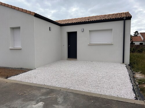 Villa with jacuzzi just a stone's throw from the beach - Relaxation guaranteed!