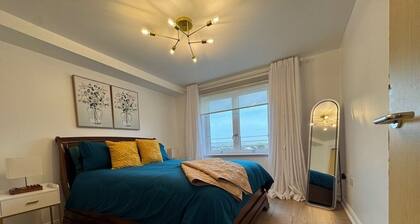 Modern Dune View Apartment – Steps from Beach, Golf Course & Nature Reserve