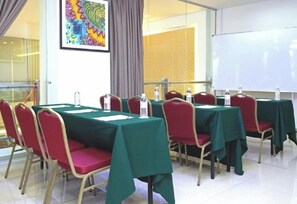 قاعة الولائم والاحتفالات