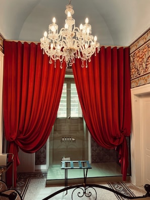 Interior - MAISON GIANNINO A 19th-century villa 5 minutes from the sea and our restaurant. (Bari)