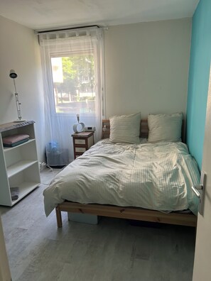 1 chambre, accès Internet, draps fournis