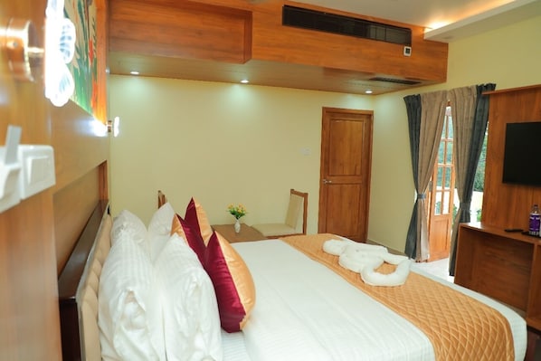 Premium Double Room | Desk, free WiFi
