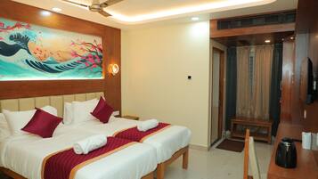 Chambre Deluxe Double ou avec lits jumeaux | Bureau, chambres insonorisées, lits pliants/supplémentaires