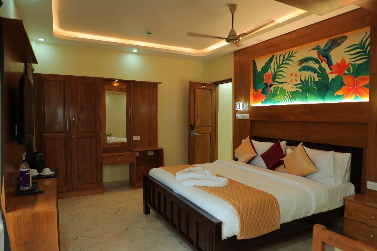 Premium Double Room | Desk, rollaway beds, free WiFi, bed sheets