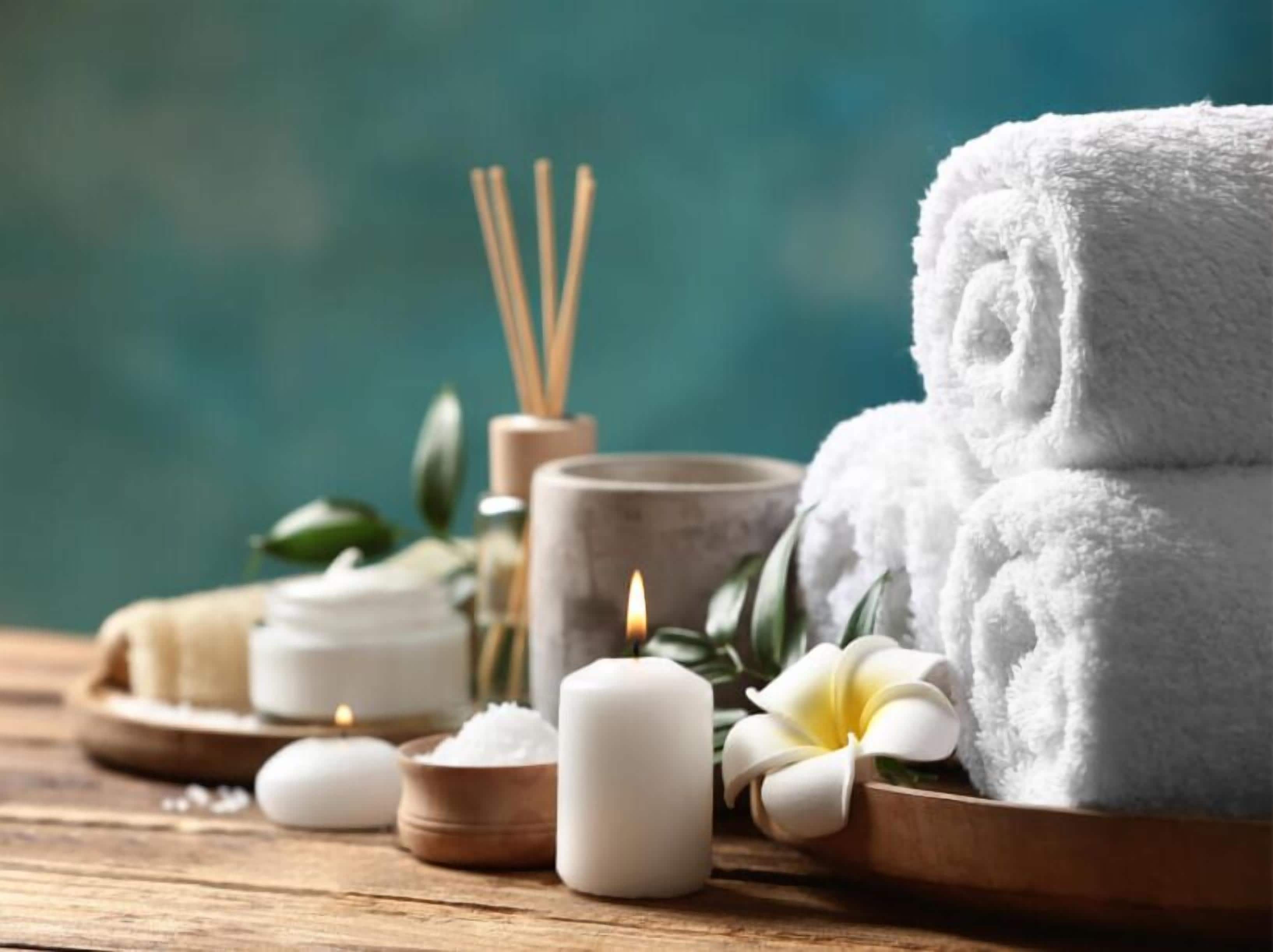 Bagno turco/hammam, massaggi con le pietre calde, massaggi “deep tissue”