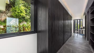 Deluxe Villa, 5 Bedrooms, Pool View | Blackout drapes, iron/ironing board, free WiFi