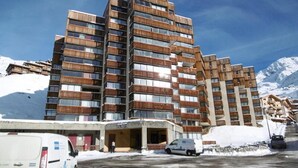 Exterior - Apartment in Val Thorens With Mountain Views (Les Belleville)
