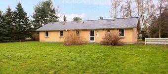 5 Star Holiday Home in Stege