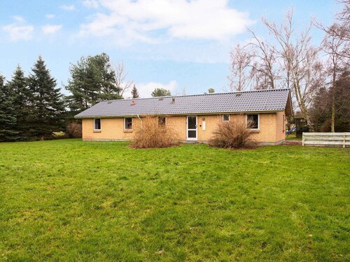 5 Star Holiday Home in Stege