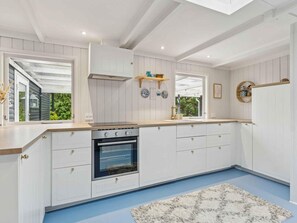 House | Interior - 4 Star Holiday Home in Hojslev (Hojslev)