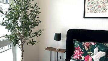 Bügeleisen/Bügelbrett, WLAN, Bettwäsche