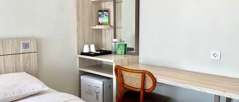 مكواة/لوح كي وواي فاي مجانًا