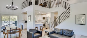 Luxe, New-build Sturgis Retreat w/ Mountain Views