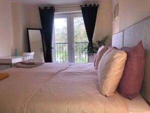 Maison, 4 chambres, balcon, vue jardin | 4 chambres