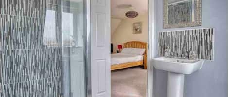 独立别墅, 4 间卧室, 阳台, 花园景观 | 4 多间卧室