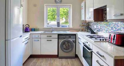 4 Bedroom Private Townhouse