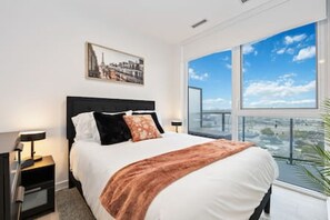 2 bedrooms, WiFi, bed sheets