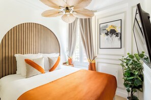 アパートメント | 低刺激性寝具、ピロートップベッド、セーフティボックス (室内)、客室ごとに異なる装飾