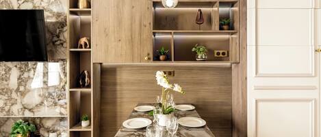 Lejlighed | Privat køkken | Køleskab, mikrobølgeovn, ovn, kogeplade