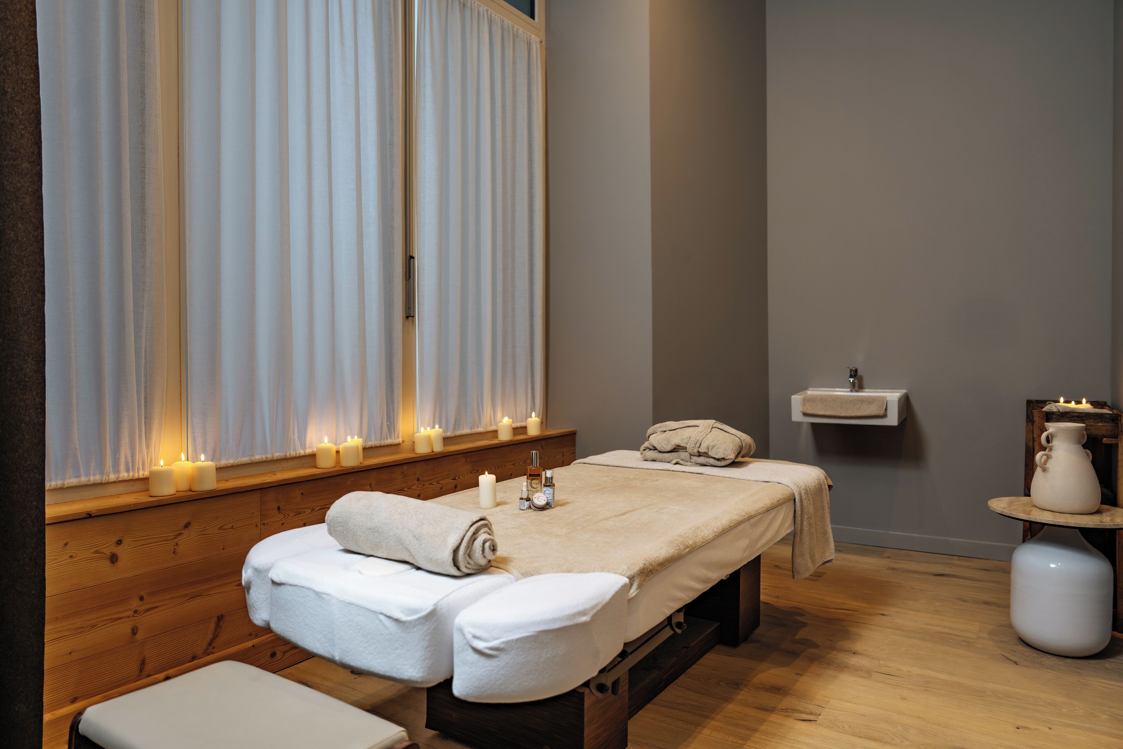 Massaggi “deep tissue”, massaggi svedesi, 1 sala per trattamenti